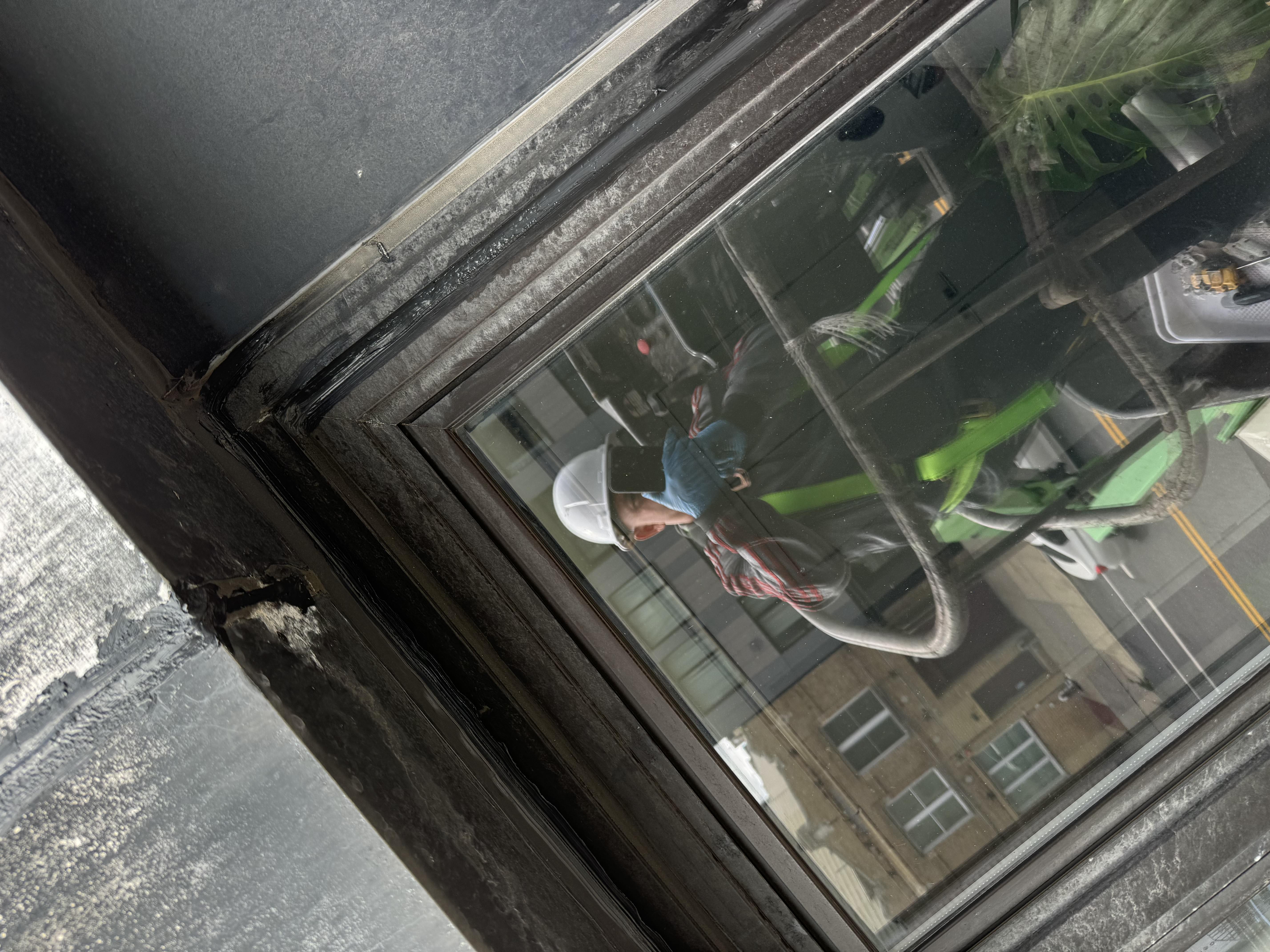 Window Facade Sealing Using Boom Lift – NYC